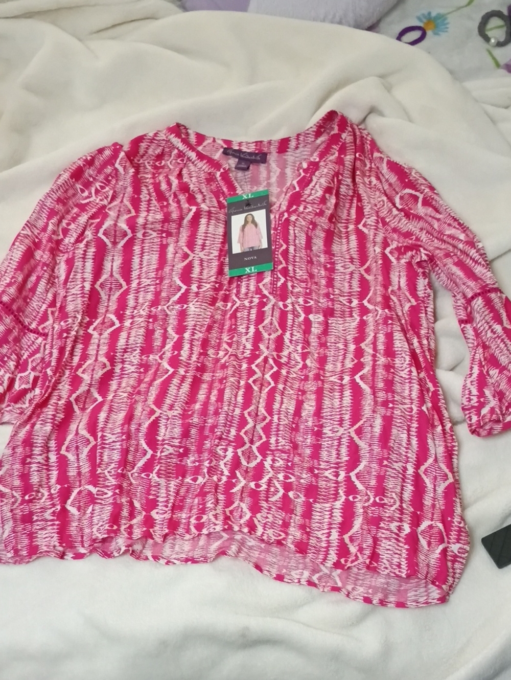 Gloria Vanderbilt Pink White Patterned V-Neck Tunic